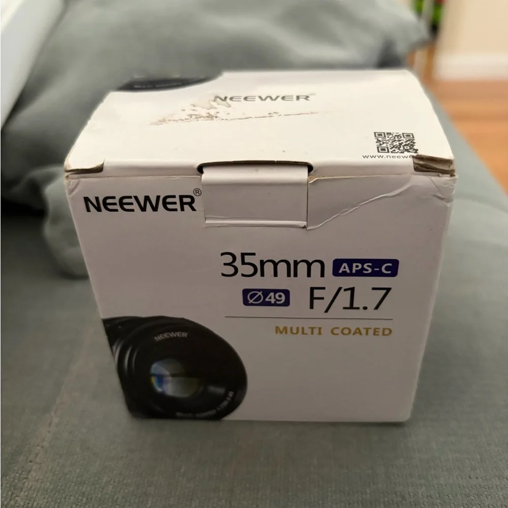 Neewer 35mm F1.7 Large Aperture APS-C Manual Focus Prime Fixed Lens